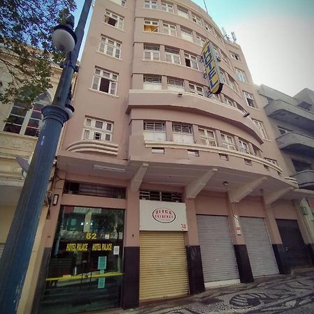 Palace Hotel Κουριτίμπα Εξωτερικό φωτογραφία